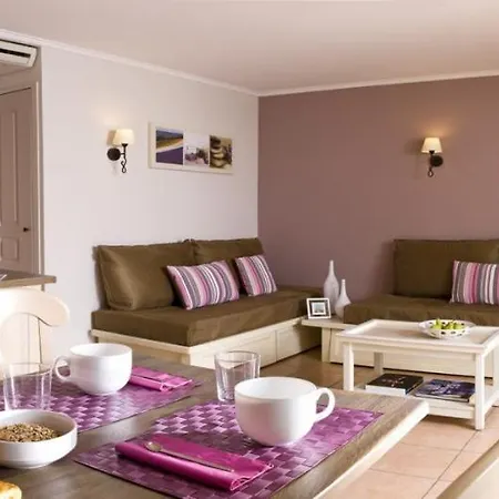Appartement Les Calanques Des Issambres 2/3p6p Std La Garonnette-Plage